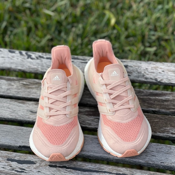 adidas Ultraboost 21 W Halo Blush Pink White Women Running size 6.5 - Picture 10 of 14